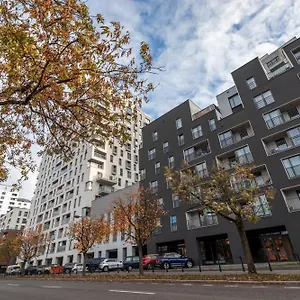 - Great Location- One Bedroom - Siedmiogrodzka 3 Apartament