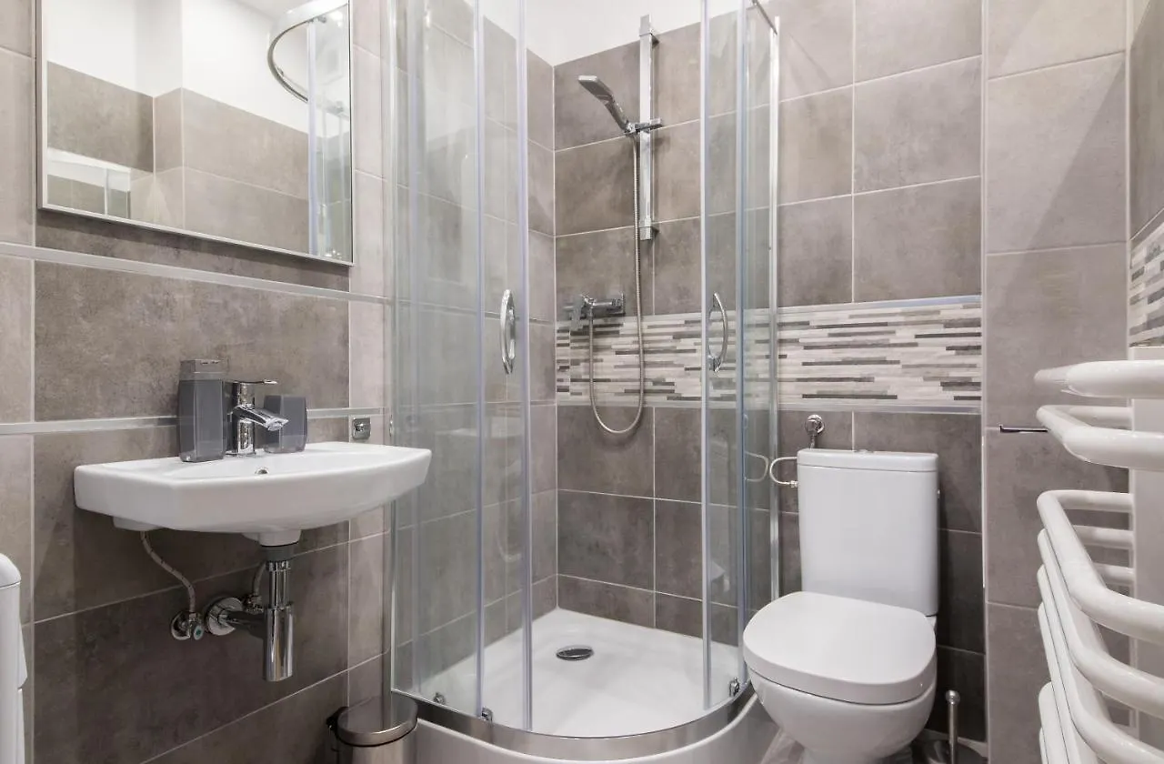 Modern Apartment At Classic Varsovia